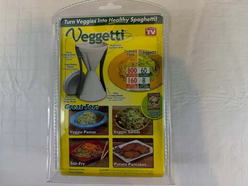 Veggetti Hand Held Spiralizer White Spiral Vegetable Cutter Slicer Veggie Pasta